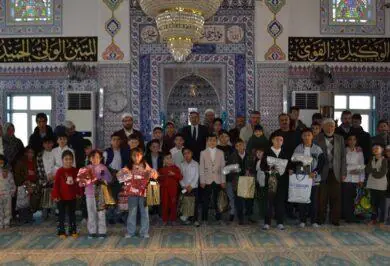 Namaza gelen öğrenciler ödüllendirildi - Kırıkkale Haber, Son Dakika Kırıkkale Haberleri Namaza gelen öğrenciler ödüllendirildi - Kırıkkale Haber, Son Dakika Kırıkkale Haberleri