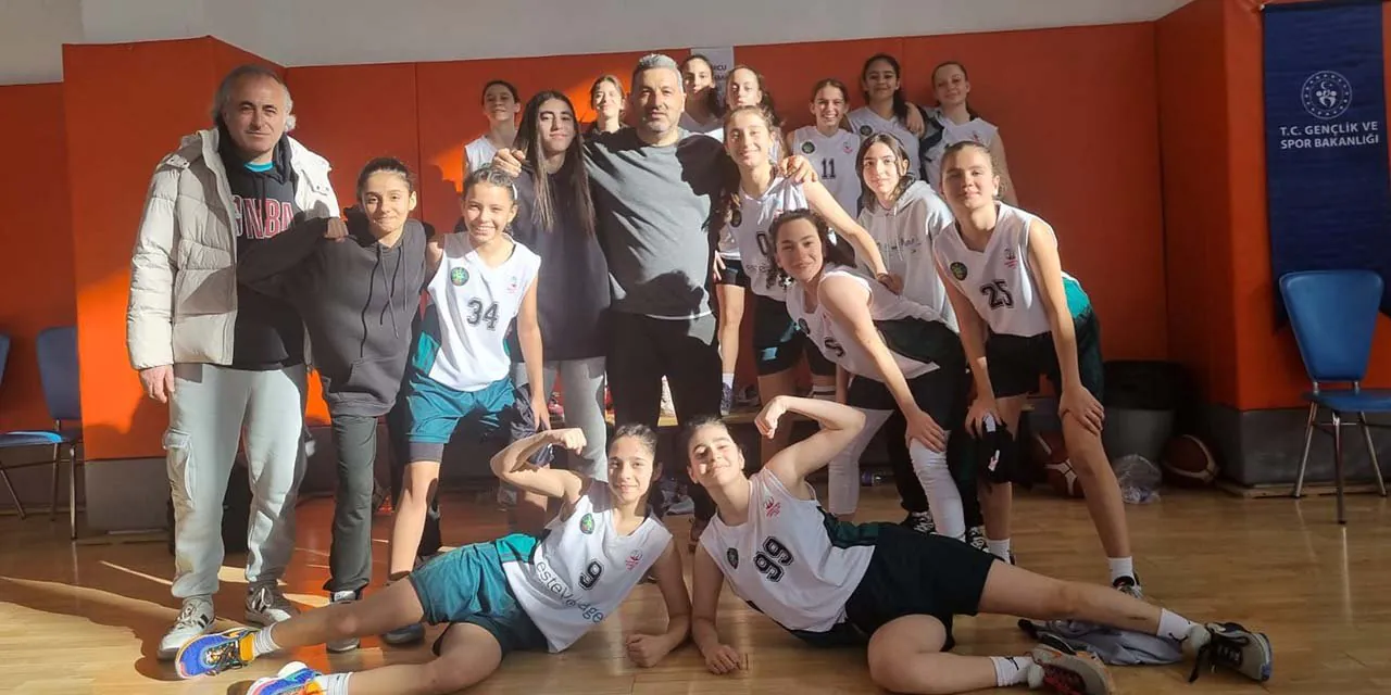 Güven Güven Hoca varsa şampiyonluk vardır - Kırıkkale Haber, Son Dakika Kırıkkale Haberleri Güven Güven Hoca varsa şampiyonluk vardır - Kırıkkale Haber, Son Dakika Kırıkkale Haberleri