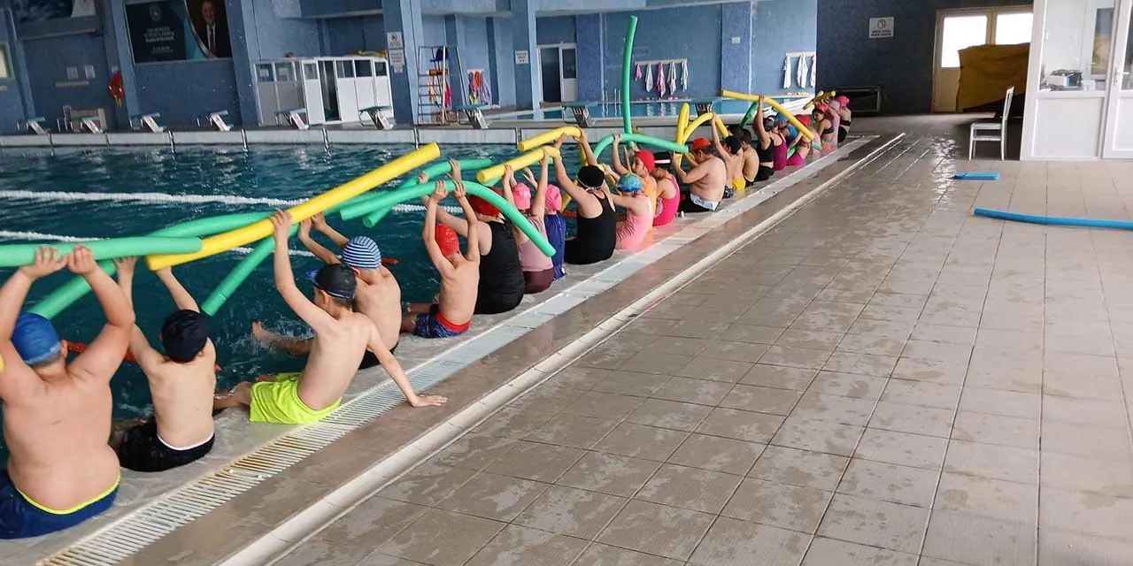 Kırıkkale’de bu proje ile yüzme bilmeyen kalmıyor - Kırıkkale Haber, Son Dakika Kırıkkale Haberleri