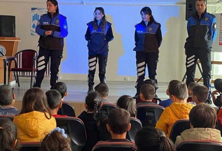 Öğrencilere polislik mesleği tanıtıldı - Kırıkkale Haber, Son Dakika Kırıkkale Haberleri