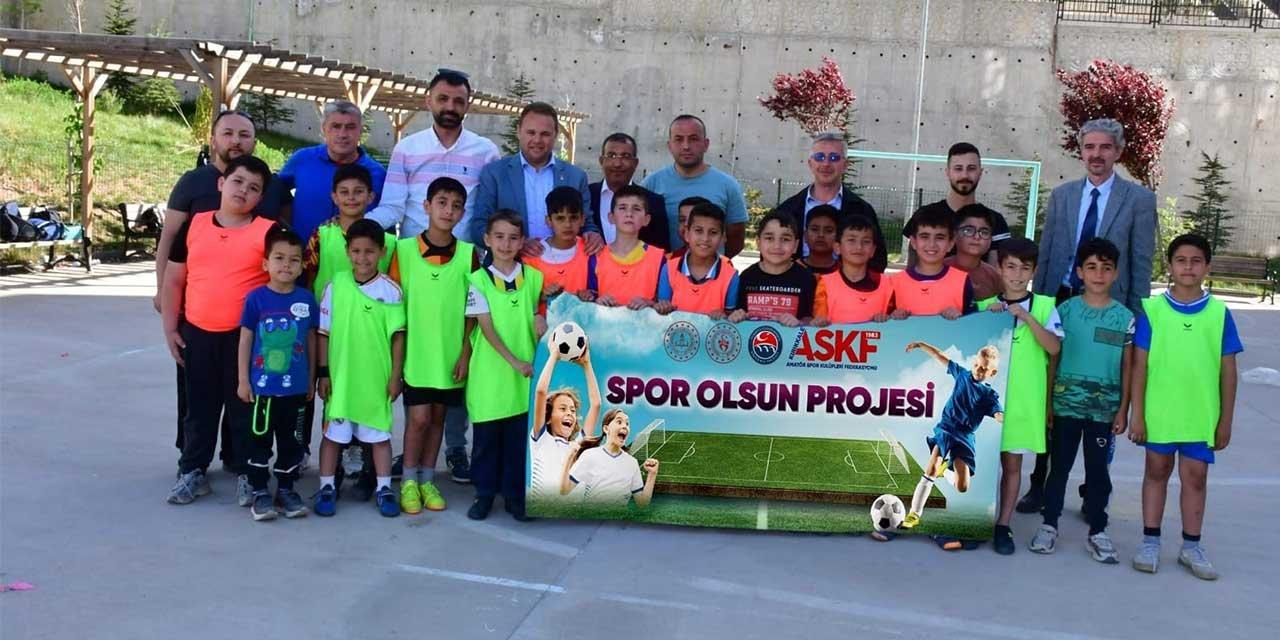 Kırıkkale’de okullarda futbolcular yetişiyor - Kırıkkale Haber, Son Dakika Kırıkkale Haberleri