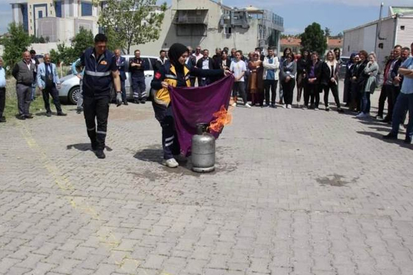 Sağlık Çalışanları Yangın Tatbikatı Yaptı - Kırıkkale Haber, Son Dakika Kırıkkale Haberleri