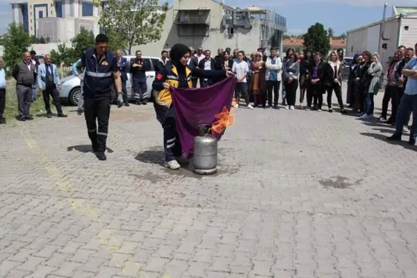 Sağlık Çalışanları Yangın Tatbikatı Yaptı - Kırıkkale Haber, Son Dakika Kırıkkale Haberleri