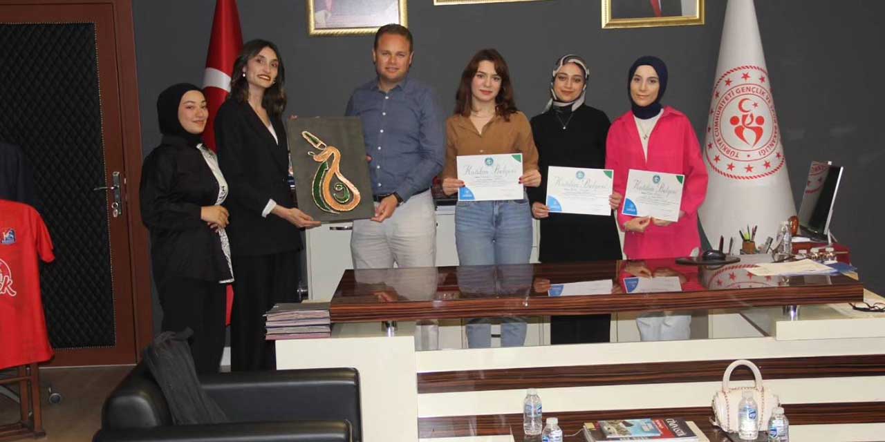 El emeği göz nuru eserler hediye edildi - Kırıkkale Haber, Son Dakika Kırıkkale Haberleri