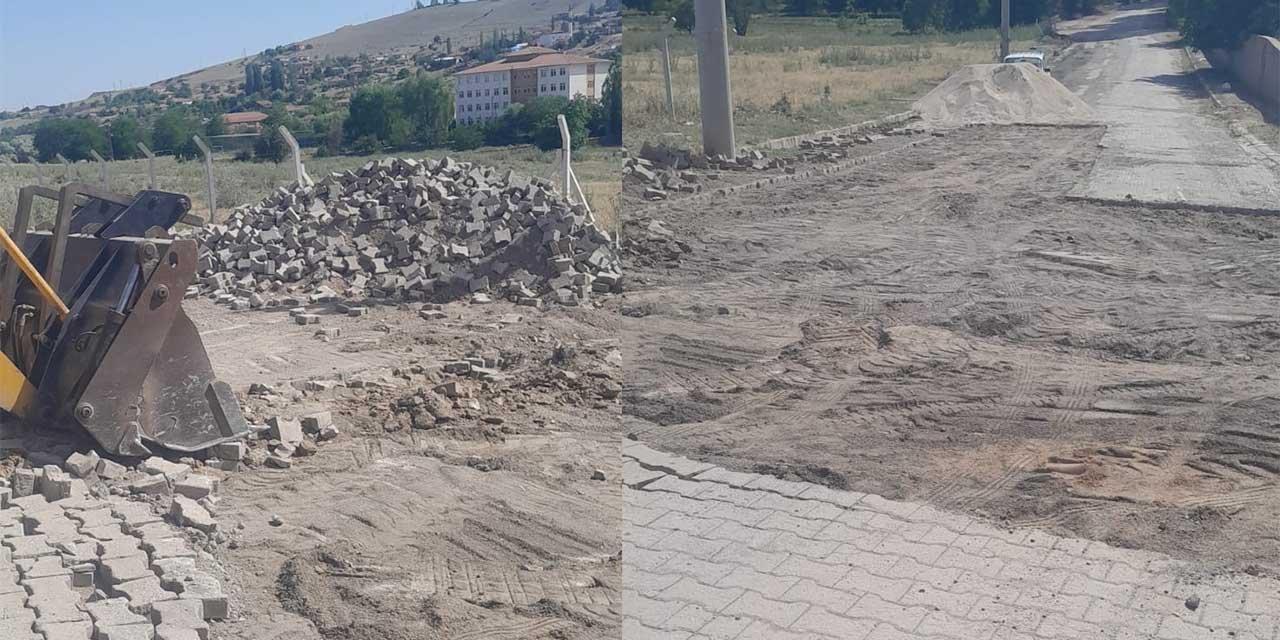 Keskin'de bozuk kilit parkeler yenileniyor! - Kırıkkale Haber, Son Dakika Kırıkkale Haberleri Keskin'de bozuk kilit parkeler yenileniyor! - Kırıkkale Haber, Son Dakika Kırıkkale Haberleri
