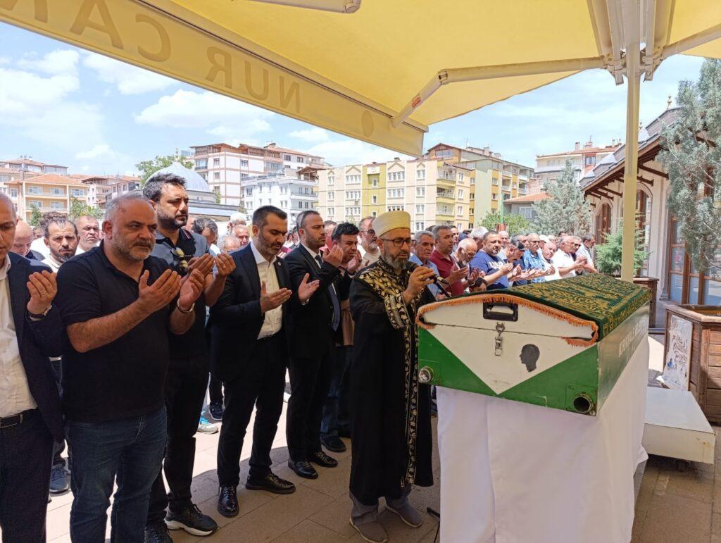 Sevilen Öğretmen Kadir Demir Vefat Etti - Kırıkkale Haber, Son Dakika Kırıkkale Haberleri