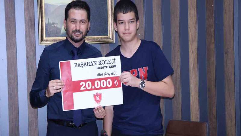 basaran-koleji’nden-mert-atay-gul’e-odul