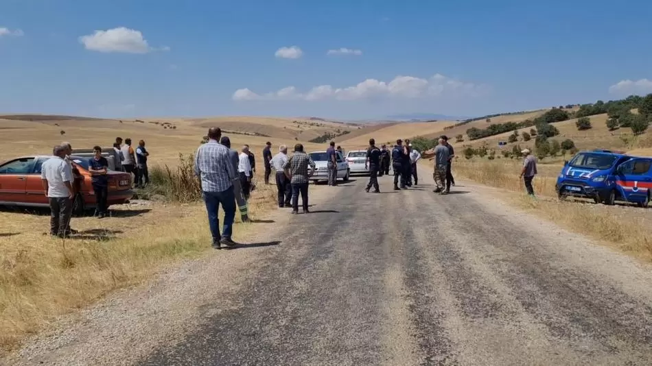 Sulakyurt’ta 3 Kişi Öldüren Zanlı Jandarma Tarafından Yakalandı – Kırıkkale Haber, Son Dakika Kırıkkale Haberleri Sulakyurt'ta 3 Kişi Öldüren Zanlı Jandarma Tarafından Yakalandı - Kırıkkale Haber, Son Dakika Kırıkkale Haberleri