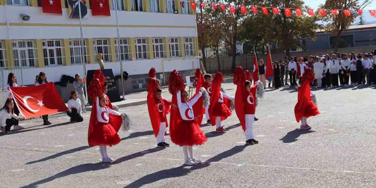 Balışeyh'te Cumhuriyet Coşkusu Yaşandı! - Kırıkkale Haber, Son Dakika Kırıkkale Haberleri Balışeyh'te Cumhuriyet Coşkusu Yaşandı! - Kırıkkale Haber, Son Dakika Kırıkkale Haberleri