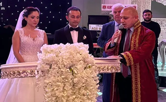 Göz Kamaştıran Düğün: Eker ve Çakıcı Aileleri Bir Araya Geldi - Kırıkkale Haber, Son Dakika Kırıkkale Haberleri Göz Kamaştıran Düğün: Eker ve Çakıcı Aileleri Bir Araya Geldi - Kırıkkale Haber, Son Dakika Kırıkkale Haberleri