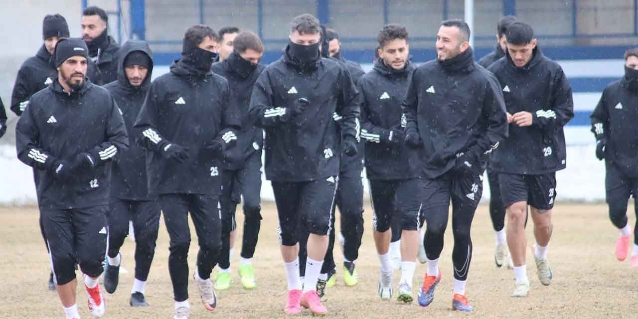 Kırıkkale FK,Ağrı 1970 Spor Kulübü maç hazırlıkları sürüyor - Kırıkkale Haber, Son Dakika Kırıkkale Haberleri Kırıkkale FK,Ağrı 1970 Spor Kulübü maç hazırlıkları sürüyor - Kırıkkale Haber, Son Dakika Kırıkkale Haberleri