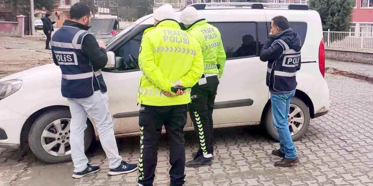Polisten Yoğun Güvenlik Önlemi - Kırıkkale Haber, Son Dakika Kırıkkale Haberleri Polisten Yoğun Güvenlik Önlemi - Kırıkkale Haber, Son Dakika Kırıkkale Haberleri