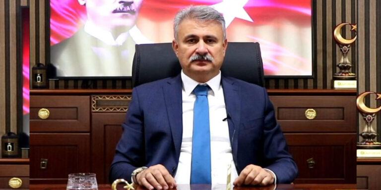Başkan Sungur: "Bayramda gönüllerimizi birleştirerek iyiliği artıralım" - Kırıkkale Haber, Son Dakika Kırıkkale Haberleri