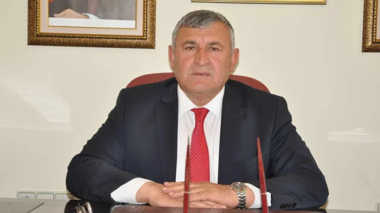 Başkan Erdemir'in Eşi Gülüşan Hanım Vefat Etti - Kırıkkale Haber, Son Dakika Kırıkkale Haberleri