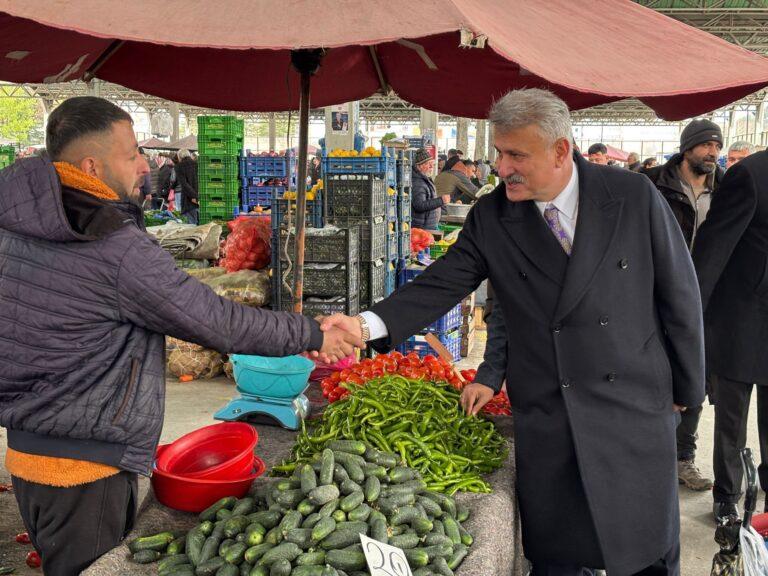 Başkan Sungur,Cumartesi Pazarında Esnaf ve Vatandaş İle Buluştu - Kırıkkale Haber, Son Dakika Kırıkkale Haberleri