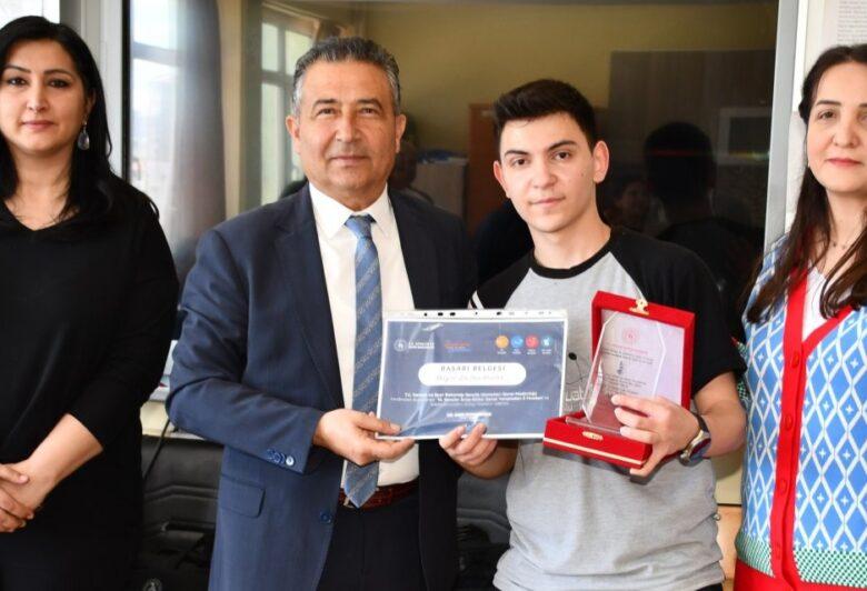 Müdür Güney, liseli gençlerle buluştu - Kırıkkale Haber, Son Dakika Kırıkkale Haberleri