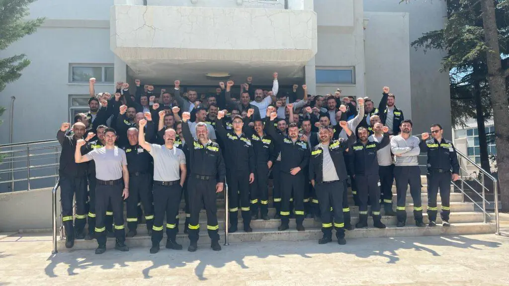 T&Uuml;PRAŞ'ta Kriz B&uuml;y&uuml;yor ,İş&ccedil;ilerden Zam Teklifini Sert Tepki - Kırıkkale Haber, Son Dakika Kırıkkale Haberleri