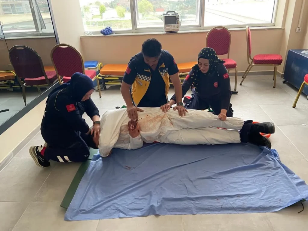 Kırıkkale’de 112 Personeline TİLYAD Eğitimi – Kırıkkale Haber, Son Dakika Kırıkkale Haberleri Kırıkkale’de 112 Personeline TİLYAD Eğitimi - Kırıkkale Haber, Son Dakika Kırıkkale Haberleri