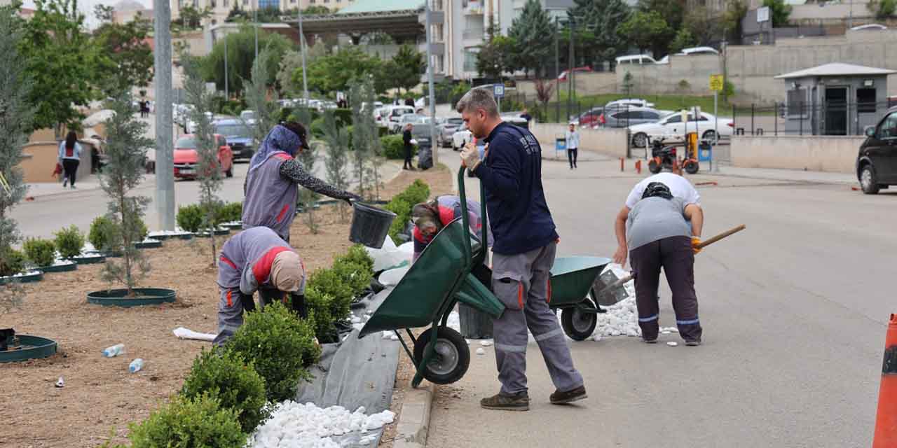 Caddeler dekoratif taşlarla güzelleşiyor - Kırıkkale Haber, Son Dakika Kırıkkale Haberleri Caddeler dekoratif taşlarla güzelleşiyor - Kırıkkale Haber, Son Dakika Kırıkkale Haberleri