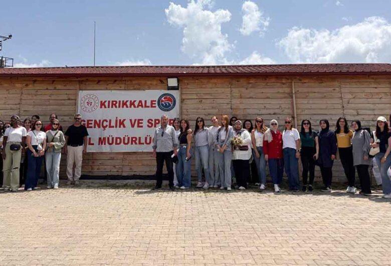 Kız öğrenciler, Dinek Dağı’nda doğa ile buluştu - Kırıkkale Haber, Son Dakika Kırıkkale Haberleri