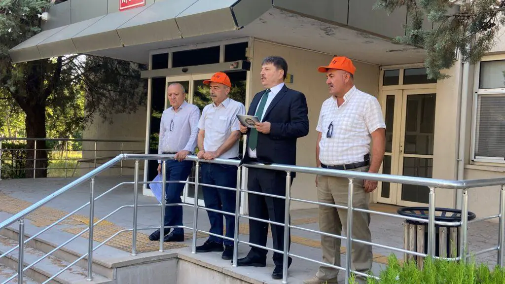 Kamu İş&ccedil;ileri Tepkili: "Sadaka Değil, Hakkımızı İstiyoruz!" - Kırıkkale Haber, Son Dakika Kırıkkale Haberleri