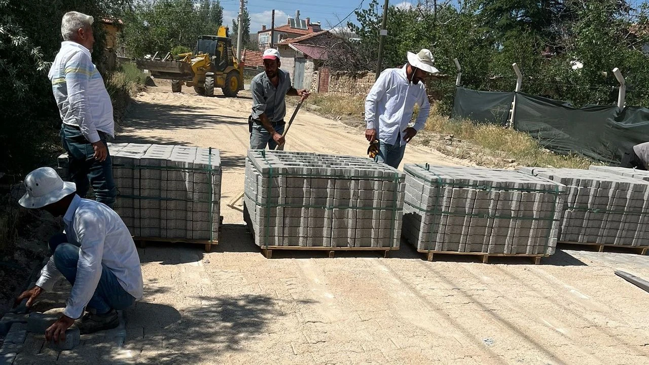 Keskin’de kilit parke onarımı tüm hızıyla sürüyor - Kırıkkale Haber, Son Dakika Kırıkkale Haberleri Keskin’de kilit parke onarımı tüm hızıyla sürüyor - Kırıkkale Haber, Son Dakika Kırıkkale Haberleri