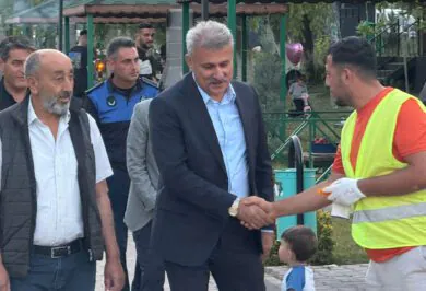 Sungur, Kırıkkale Çetin Koçdoğan Aile Parkı’nda vatandaşlarla buluştu - Kırıkkale Haber, Son Dakika Kırıkkale Haberleri