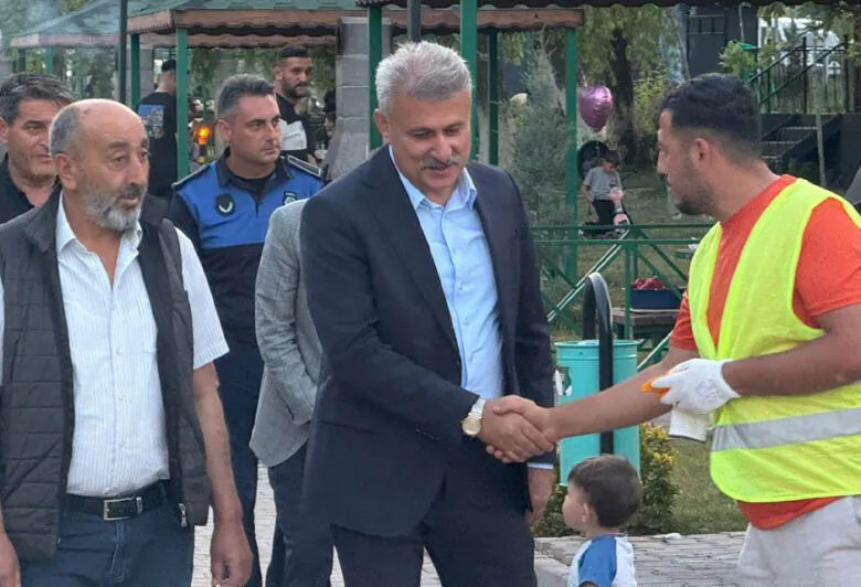 Sungur, Kırıkkale Çetin Koçdoğan Aile Parkı’nda vatandaşlarla buluştu - Kırıkkale Haber, Son Dakika Kırıkkale Haberleri