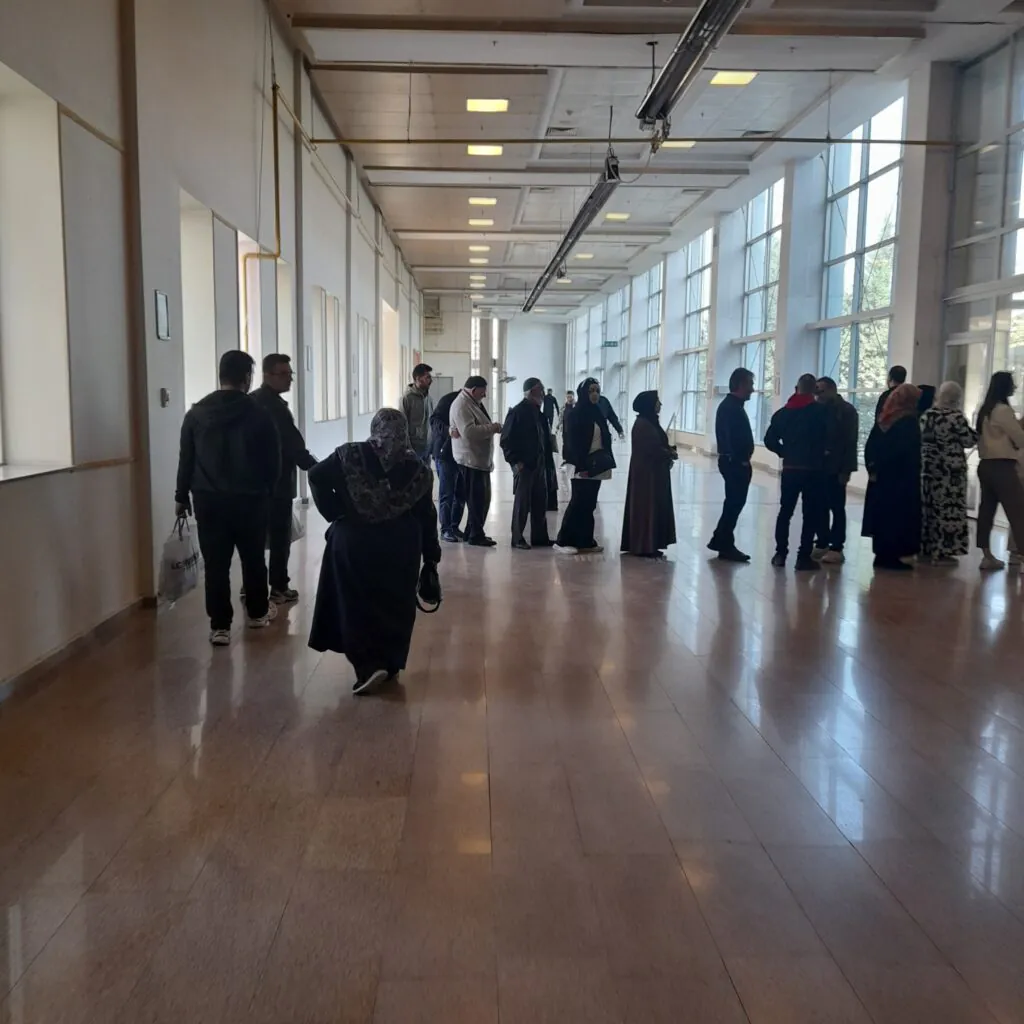 Yüksek İhtisas Hastanesi’nde İçler Acısı Görüntüler - Kırıkkale Haber, Son Dakika Kırıkkale Haberleri Yüksek İhtisas Hastanesi’nde İçler Acısı Görüntüler - Kırıkkale Haber, Son Dakika Kırıkkale Haberleri