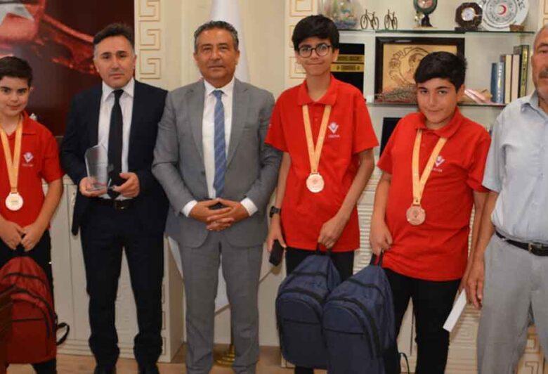 TÜBİTAK şampiyonları ödüllendirildi - Kırıkkale Haber, Son Dakika Kırıkkale Haberleri