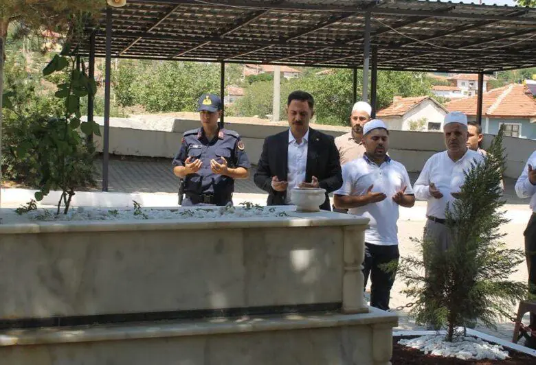 Cingirt’ten 15 Temmuz şehitlerine vefa ziyareti - Kırıkkale Haber, Son Dakika Kırıkkale Haberleri