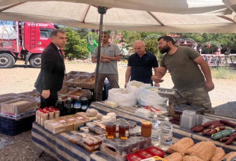Uyan’dan pazar esnafına ziyaret - Kırıkkale Haber, Son Dakika Kırıkkale Haberleri