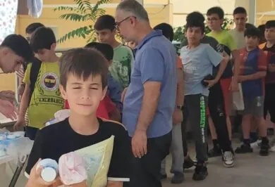 Kur’an Kursu öğrencilerine ikram - Kırıkkale Haber, Son Dakika Kırıkkale Haberleri