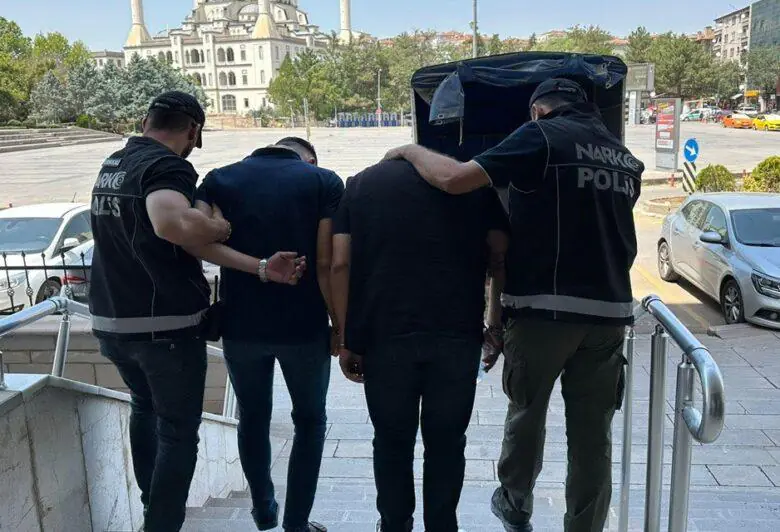 Emniyet sokak satıcılarına göz açtırmadı - Kırıkkale Haber, Son Dakika Kırıkkale Haberleri