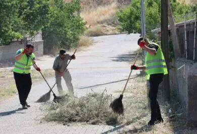 Kırıkkale'de sokaklar pırıl pırıl! Temizlik seferberliği sürüyor - Kırıkkale Haber, Son Dakika Kırıkkale Haberleri
