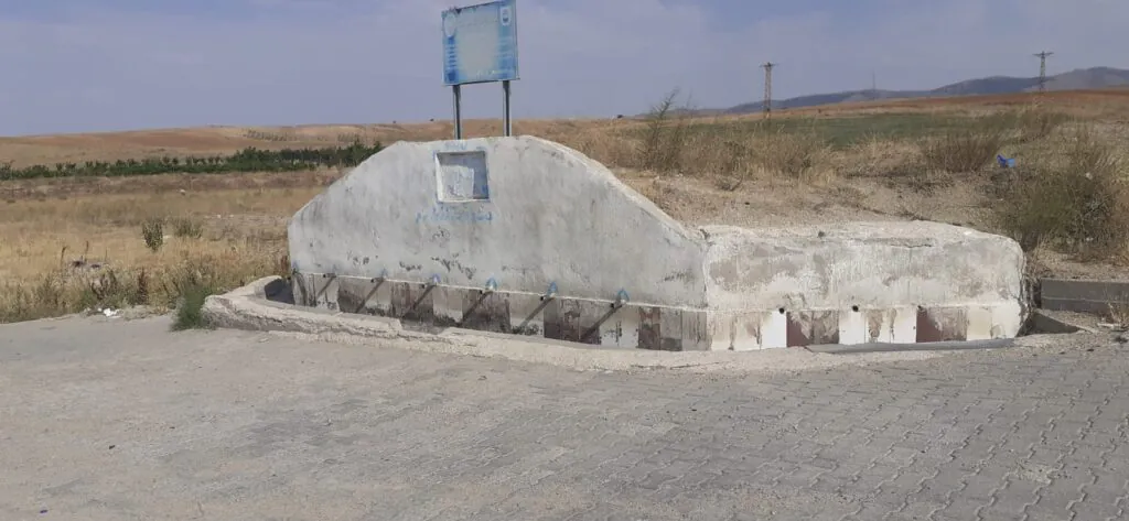 Balışeyh Yolundaki Çeşme Kesiliyor, Vatandaşlar Tepkili! – Kırıkkale Haber, Son Dakika Kırıkkale Haberleri Balışeyh Yolundaki Çeşme Kesiliyor, Vatandaşlar Tepkili! - Kırıkkale Haber, Son Dakika Kırıkkale Haberleri