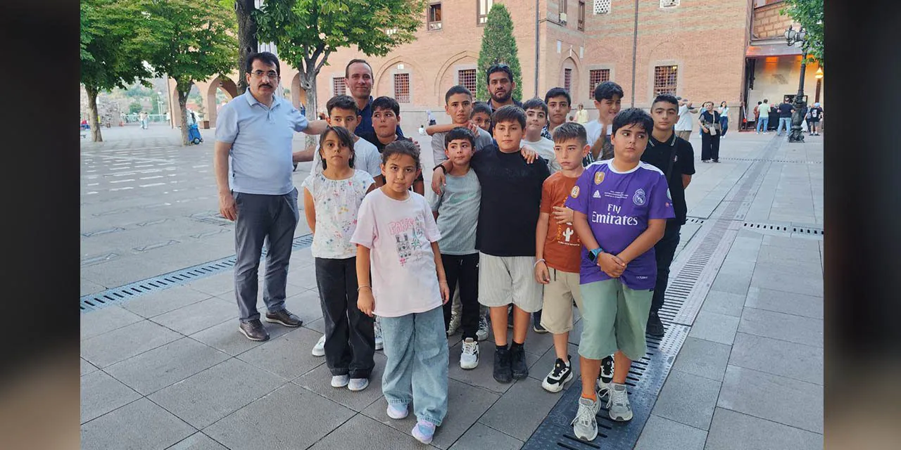 Yaz Kuran Kursu Öğrencileri Ankara'yı gezdi - Kırıkkale Haber, Son Dakika Kırıkkale Haberleri