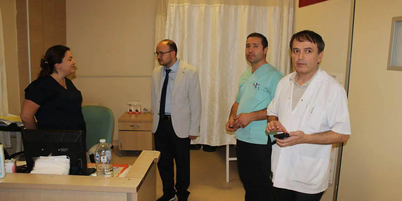 Hastane acil servisinde yeşil alan düzenlemesi - Kırıkkale Haber, Son Dakika Kırıkkale Haberleri Hastane acil servisinde yeşil alan düzenlemesi - Kırıkkale Haber, Son Dakika Kırıkkale Haberleri