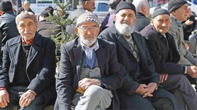 Kırıkkale’de 4 bin emekliye belediye desteği - Kırıkkale Haber, Son Dakika Kırıkkale Haberleri