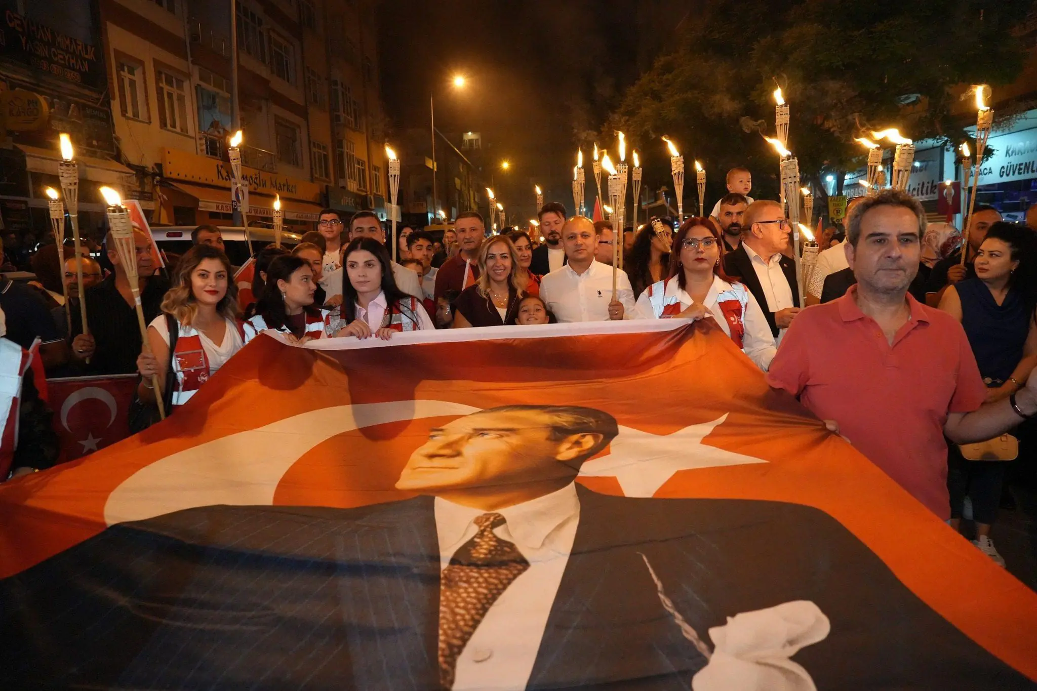 Kırıkkale’de tarihi 103. yıl fener alayı heyecanı - Kırıkkale Haber, Son Dakika Kırıkkale Haberleri Kırıkkale’de tarihi 103. yıl fener alayı heyecanı - Kırıkkale Haber, Son Dakika Kırıkkale Haberleri