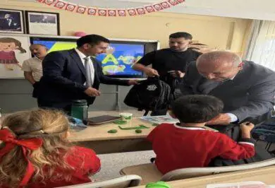 Başkan Cönger’den Miniklere Çanta ve Kırtasiye Hediyesi - Kırıkkale Haber, Son Dakika Kırıkkale Haberleri