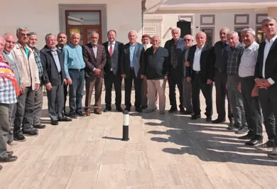 Külliyede emekli eğitimciler buluştu - Kırıkkale Haber, Son Dakika Kırıkkale Haberleri