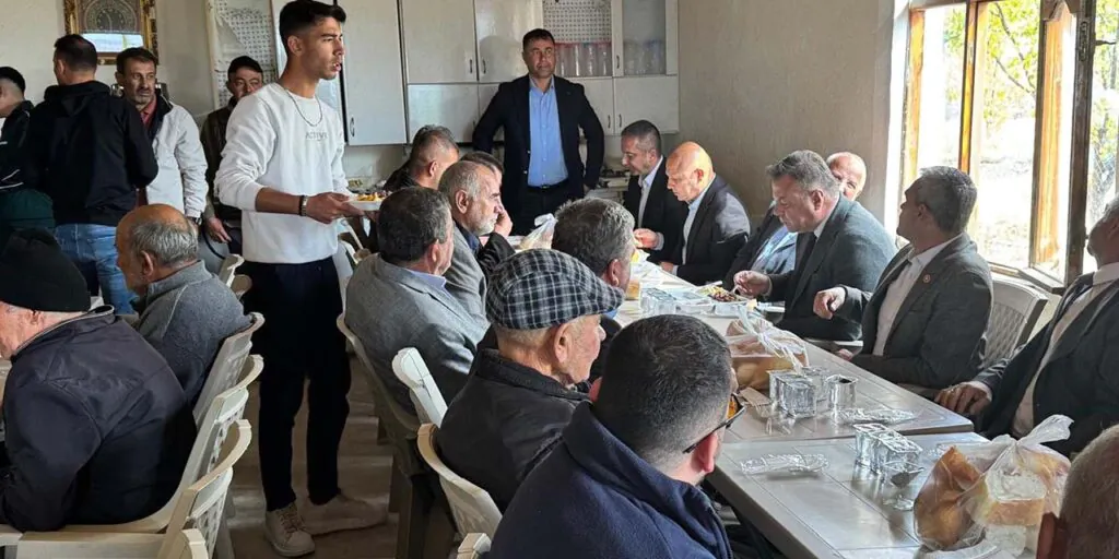 Başkan Önal, Kuruşun kaya Köyü’nde vatandaşlarla buluştu – Kırıkkale Haber, Son Dakika Kırıkkale Haberleri Başkan Önal, Kuruşun kaya Köyü’nde vatandaşlarla buluştu - Kırıkkale Haber, Son Dakika Kırıkkale Haberleri