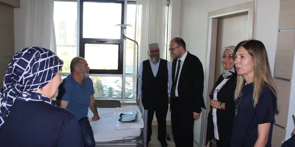 Başhekim Varol, hastaların sorun ve taleplerini dinledi – Kırıkkale Haber, Son Dakika Kırıkkale Haberleri Başhekim Varol, hastaların sorun ve taleplerini dinledi - Kırıkkale Haber, Son Dakika Kırıkkale Haberleri