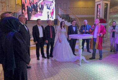 Kırıkkale’de Unutulmaz Düğün Gecesi: Başal ve Temiz Aileleri Birlikteliğe İmza Attı - Kırıkkale Haber, Son Dakika Kırıkkale Haberleri