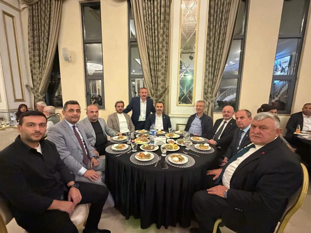 Kırıkkale’de Unutulmaz Düğün Gecesi: Başal ve Temiz Aileleri Birlikteliğe İmza Attı - Kırıkkale Haber, Son Dakika Kırıkkale Haberleri