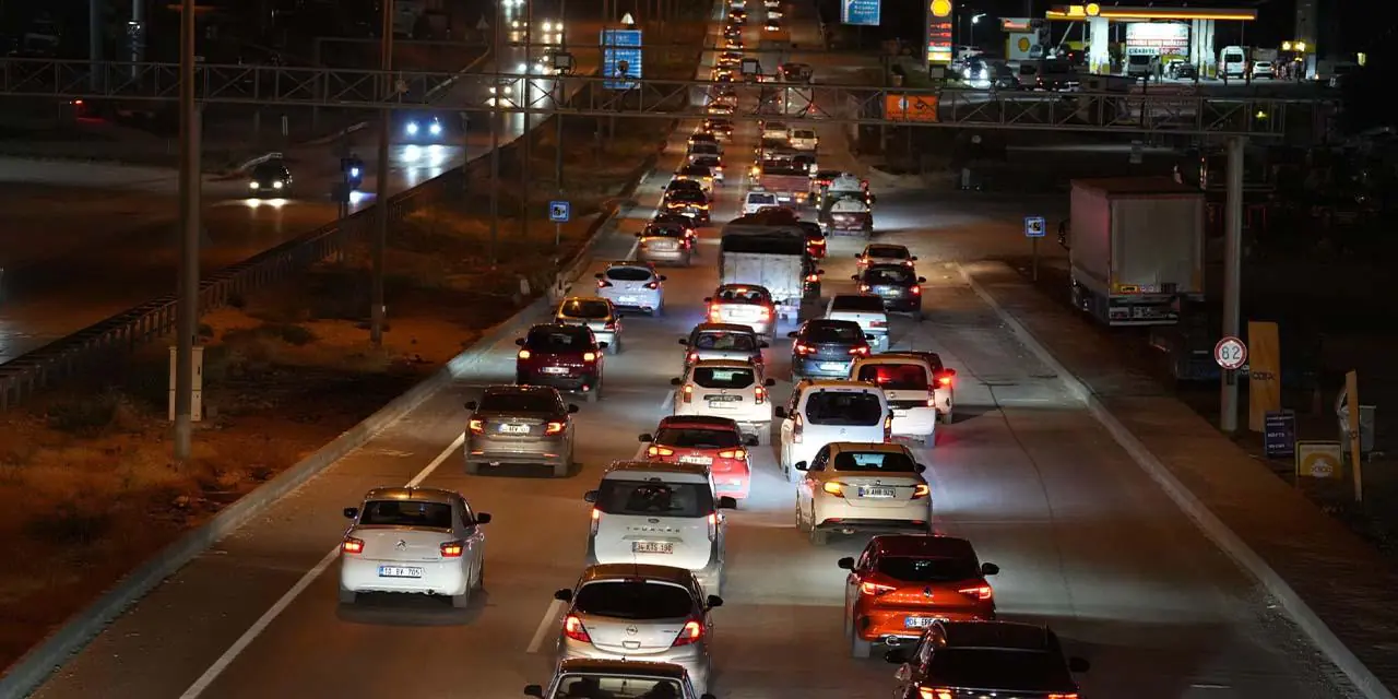Trafik magandası yakalandı! - Kırıkkale Haber, Son Dakika Kırıkkale Haberleri Trafik magandası yakalandı! - Kırıkkale Haber, Son Dakika Kırıkkale Haberleri