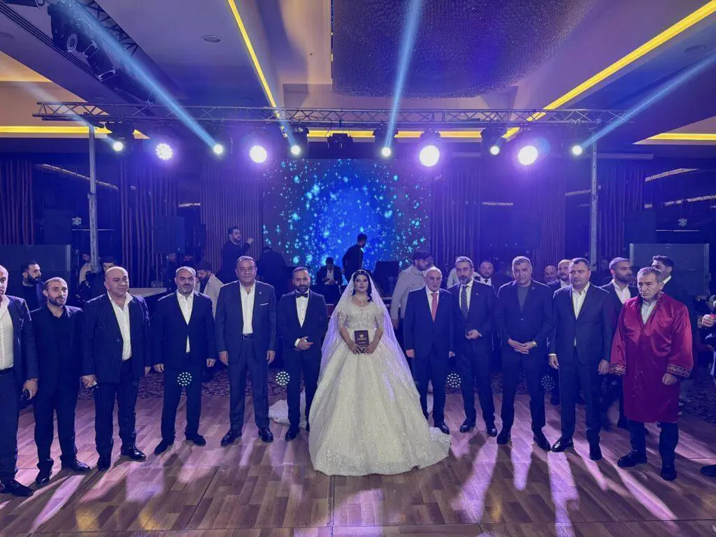 Rahmi Kızılırmak ve Aysel Bilmez Görkemli Bir Düğünle “Evet” Dedi – Kırıkkale Haber, Son Dakika Kırıkkale Haberleri Rahmi Kızılırmak ve Aysel Bilmez Görkemli Bir Düğünle “Evet” Dedi - Kırıkkale Haber, Son Dakika Kırıkkale Haberleri