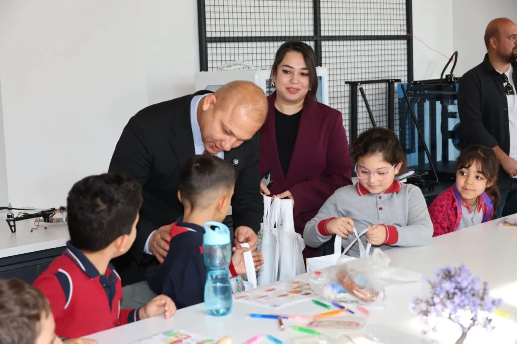 Kırıkkale’de çocukların hakları bilimle buluştu – Kırıkkale Haber, Son Dakika Kırıkkale Haberleri Kırıkkale'de çocukların hakları bilimle buluştu - Kırıkkale Haber, Son Dakika Kırıkkale Haberleri