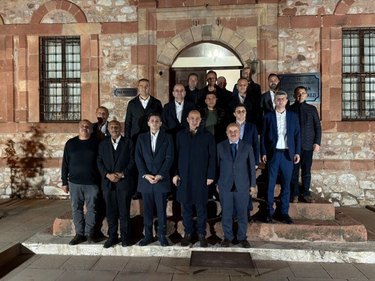 Keskin Taş Mektep'te protokol zirvesi - Kırıkkale Haber, Son Dakika Kırıkkale Haberleri